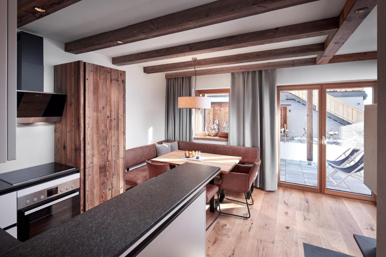 Alpin Residenzen Buchensteinwand St. Ulrich By Alpina-Holiday Санкт Улрих ам Пилерзее Екстериор снимка